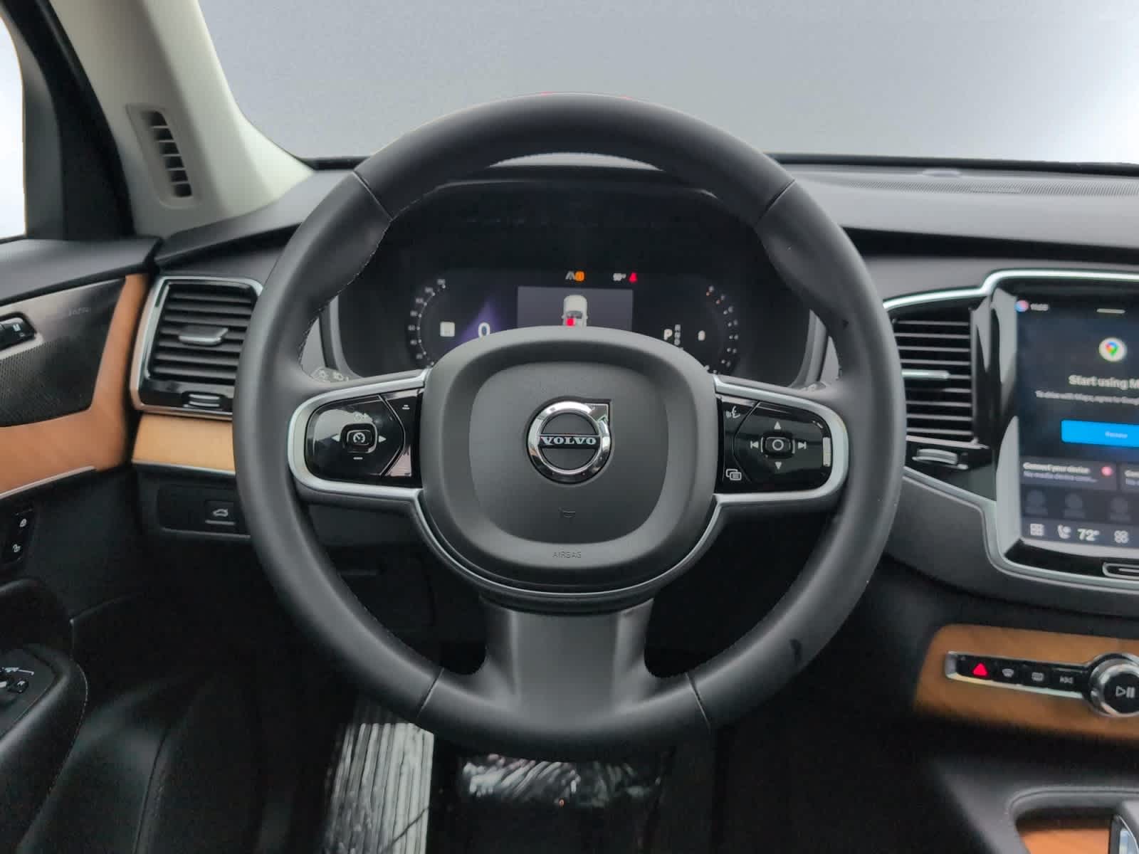 used 2023 Volvo XC90 car, priced at $40,998