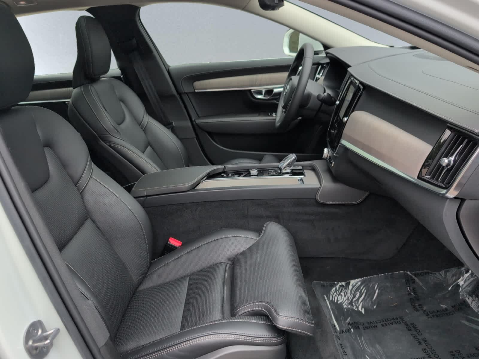 2024 Volvo S90 Ultimate - Photo 20