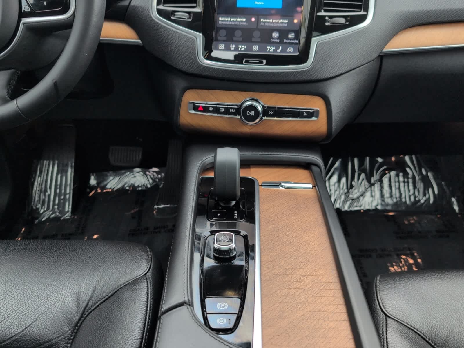 used 2023 Volvo XC90 car, priced at $40,998