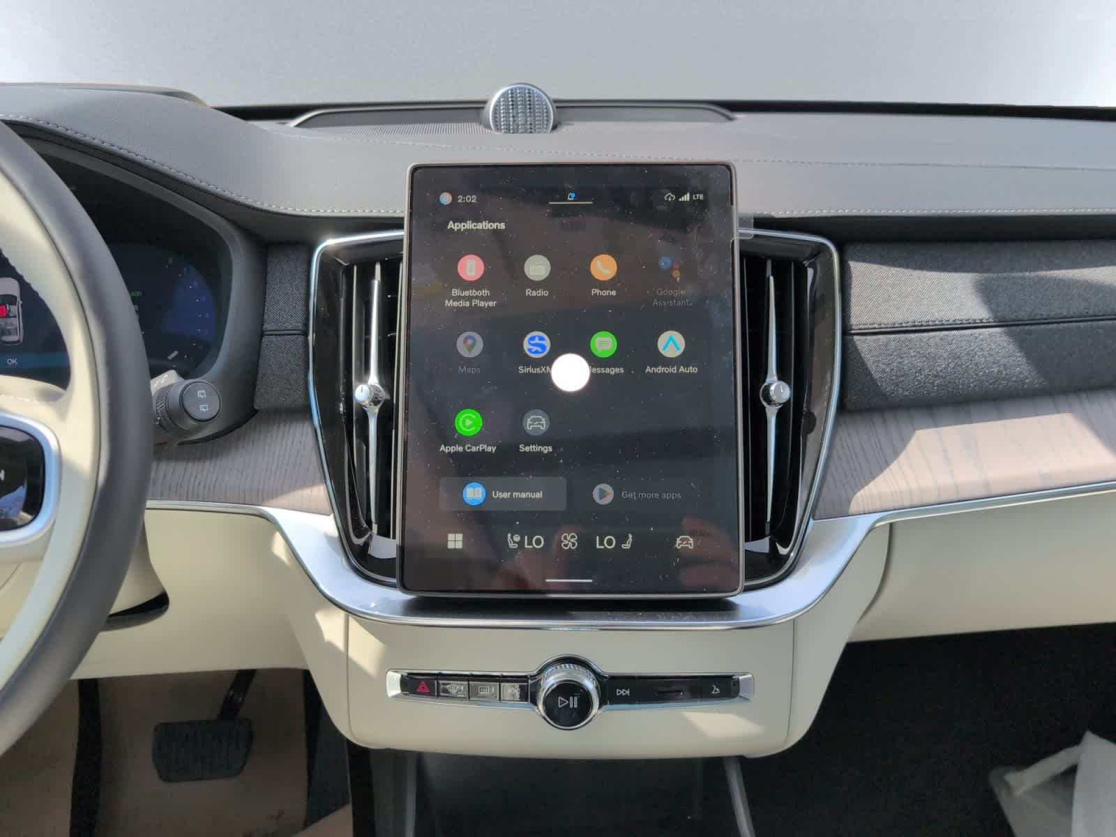 new 2026 Volvo XC90 plug-in hybrid car, priced at $92,625