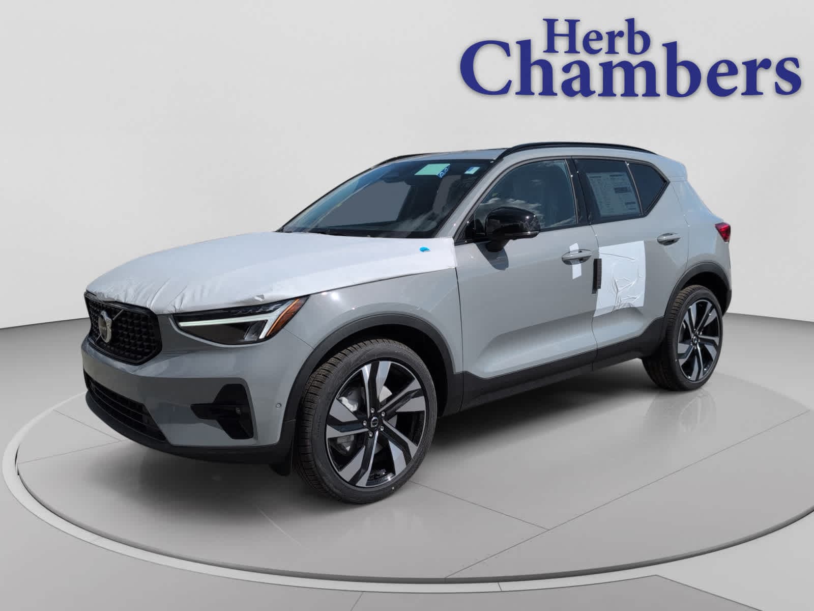 new 2026 Volvo XC40 car, priced at $50,045