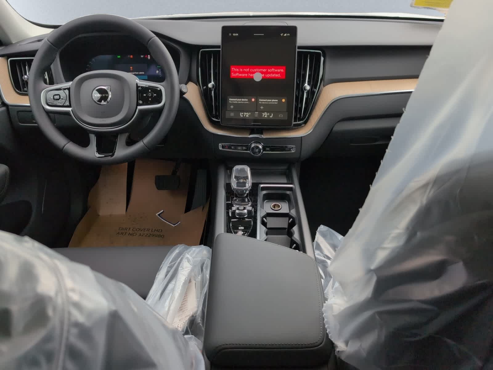 new 2026 Volvo XC60 plug-in hybrid car, priced at $70,620