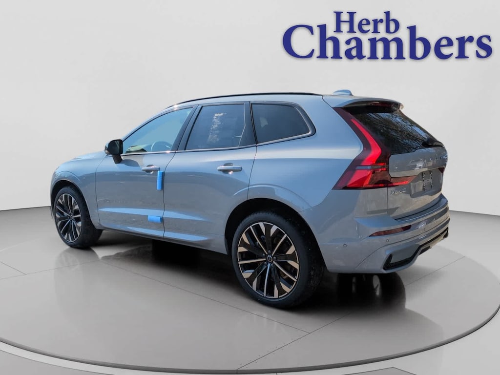 New 2026 Volvo XC60 B5 Ultra SUV