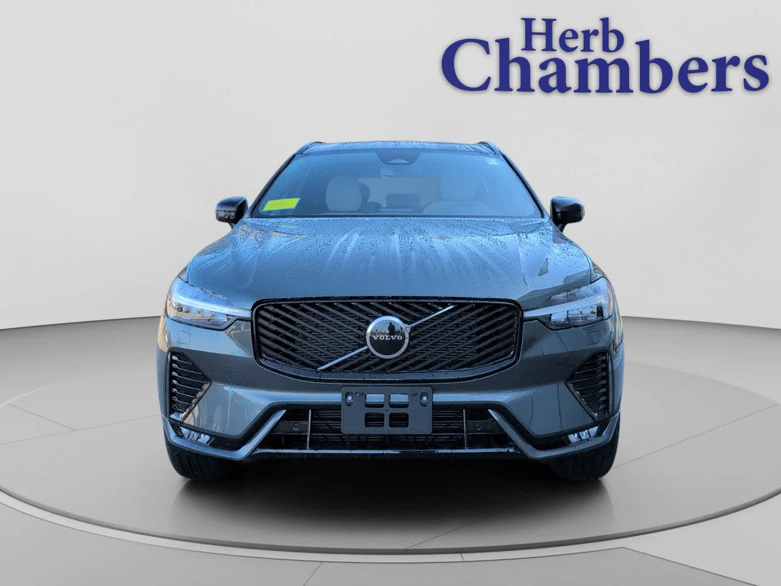 new 2026 Volvo XC60 car, priced at $52,285