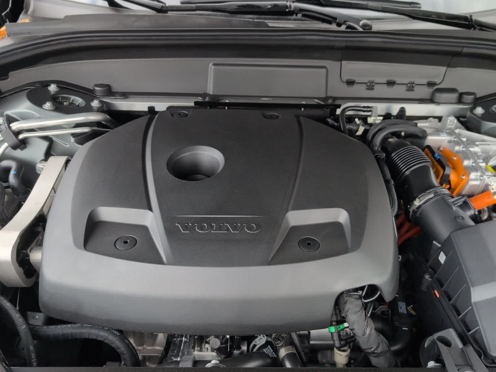 new 2026 Volvo XC60 plug-in hybrid car, priced at $70,620