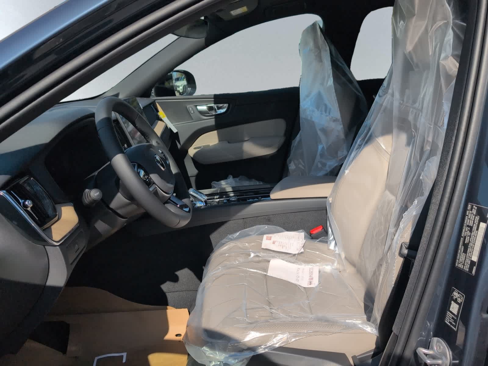 new 2026 Volvo XC60 car, priced at $52,670