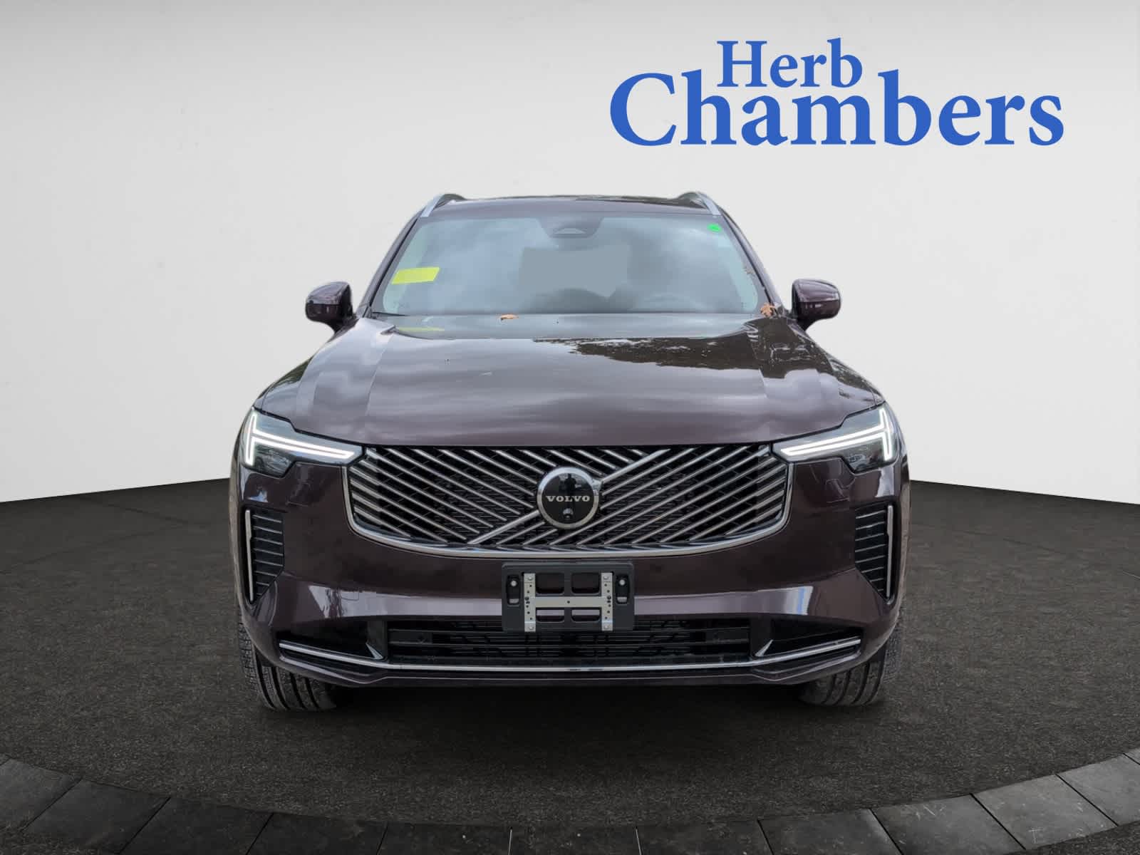 2026 Volvo XC90 Plus photo 2