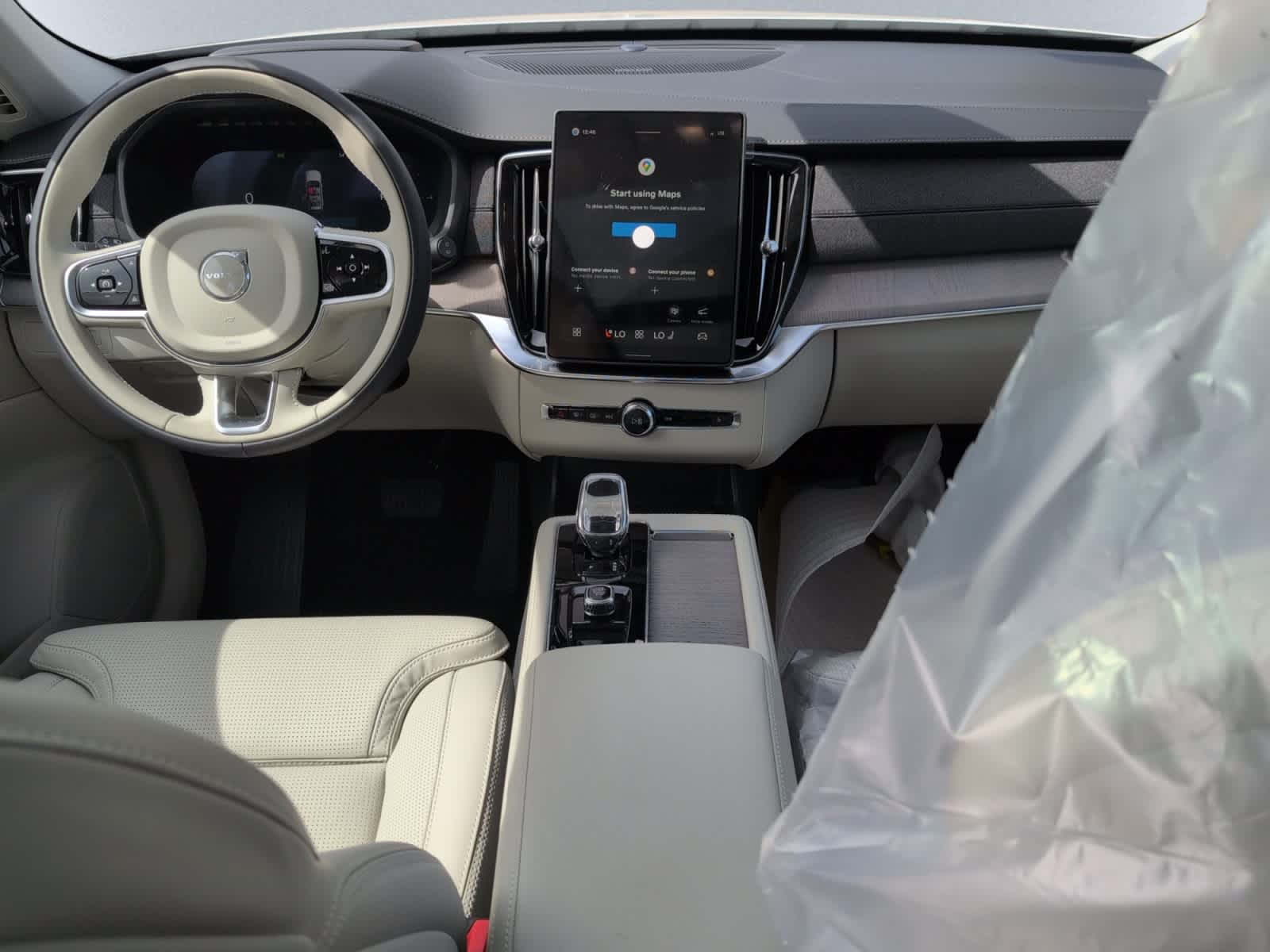 new 2026 Volvo XC90 plug-in hybrid car, priced at $85,320