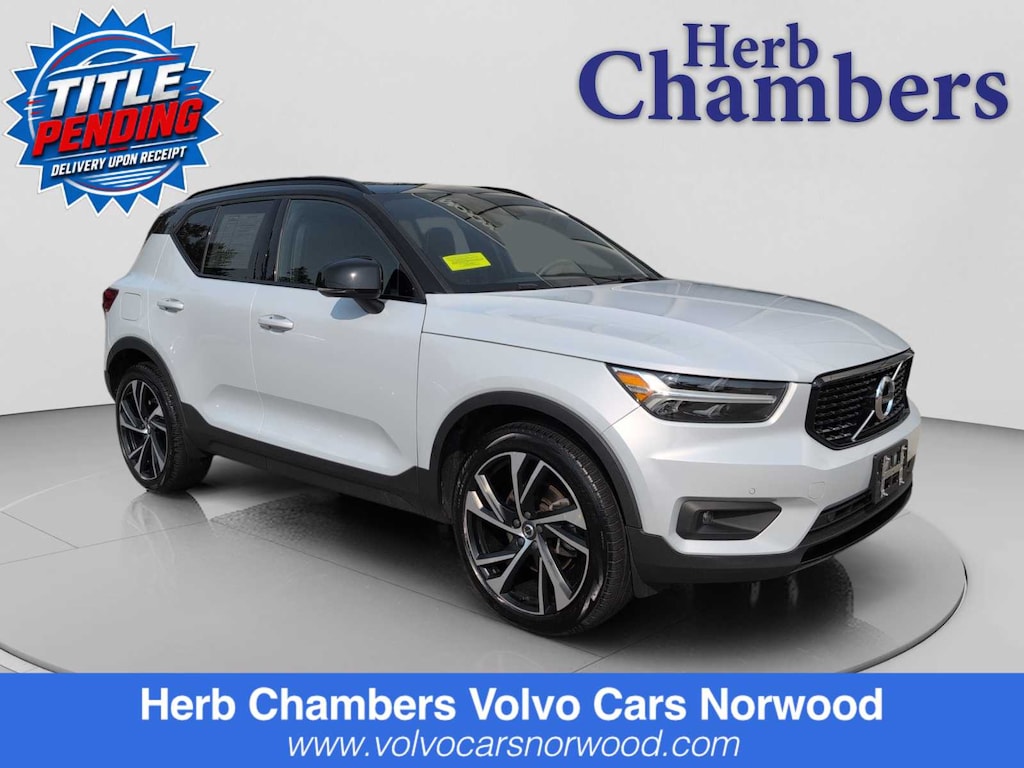 Used 2021 Volvo XC40 T5 R-Design SUV