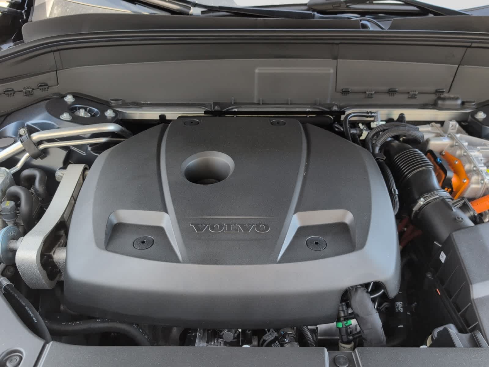 new 2026 Volvo XC90 plug-in hybrid car, priced at $92,625