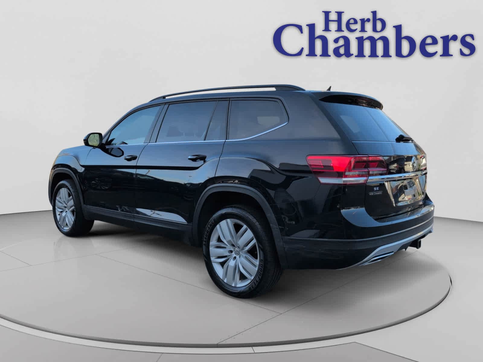 used 2020 Volkswagen Atlas car, priced at $20,998