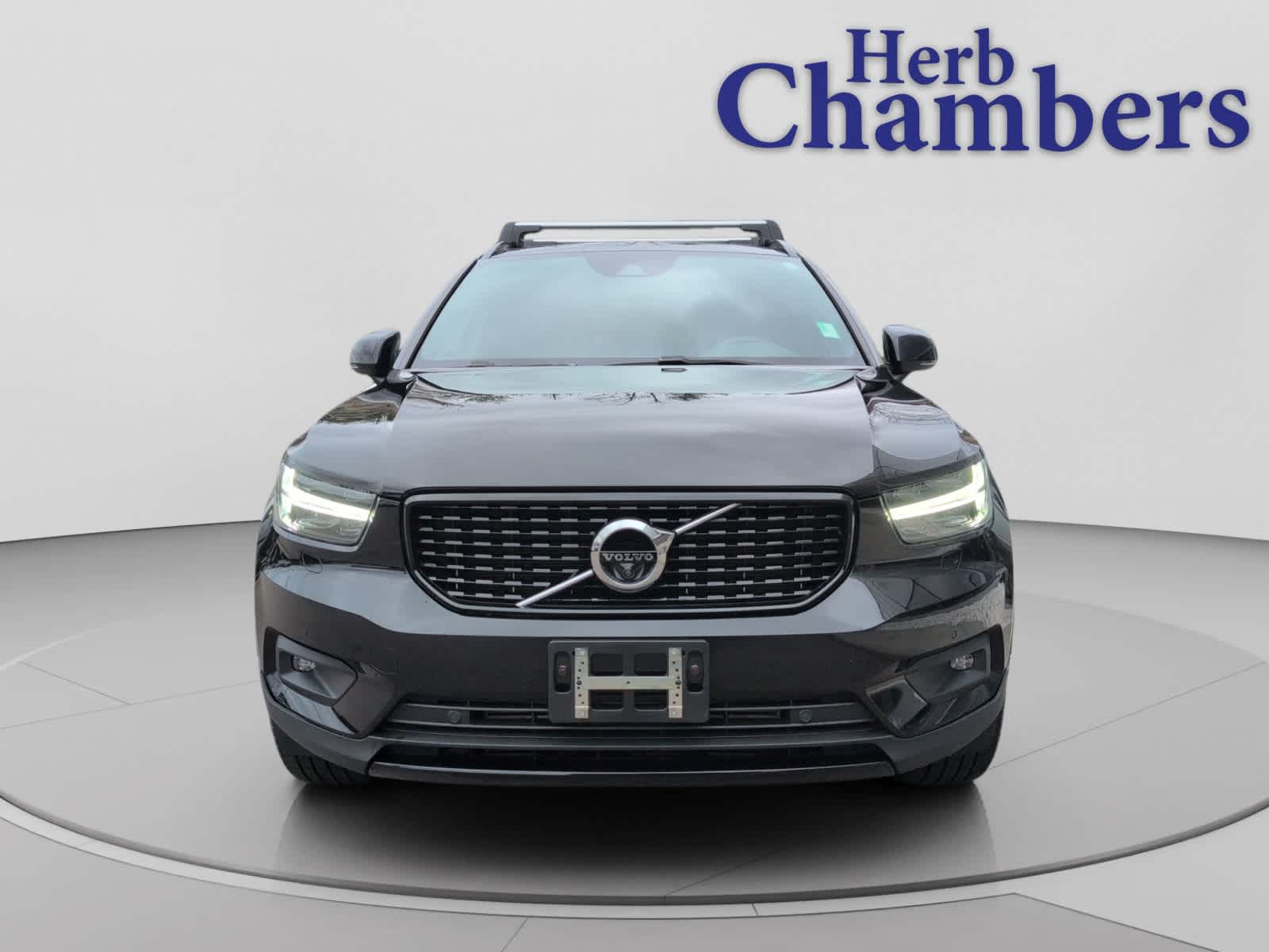 used 2021 Volvo XC40 car, priced at $22,998