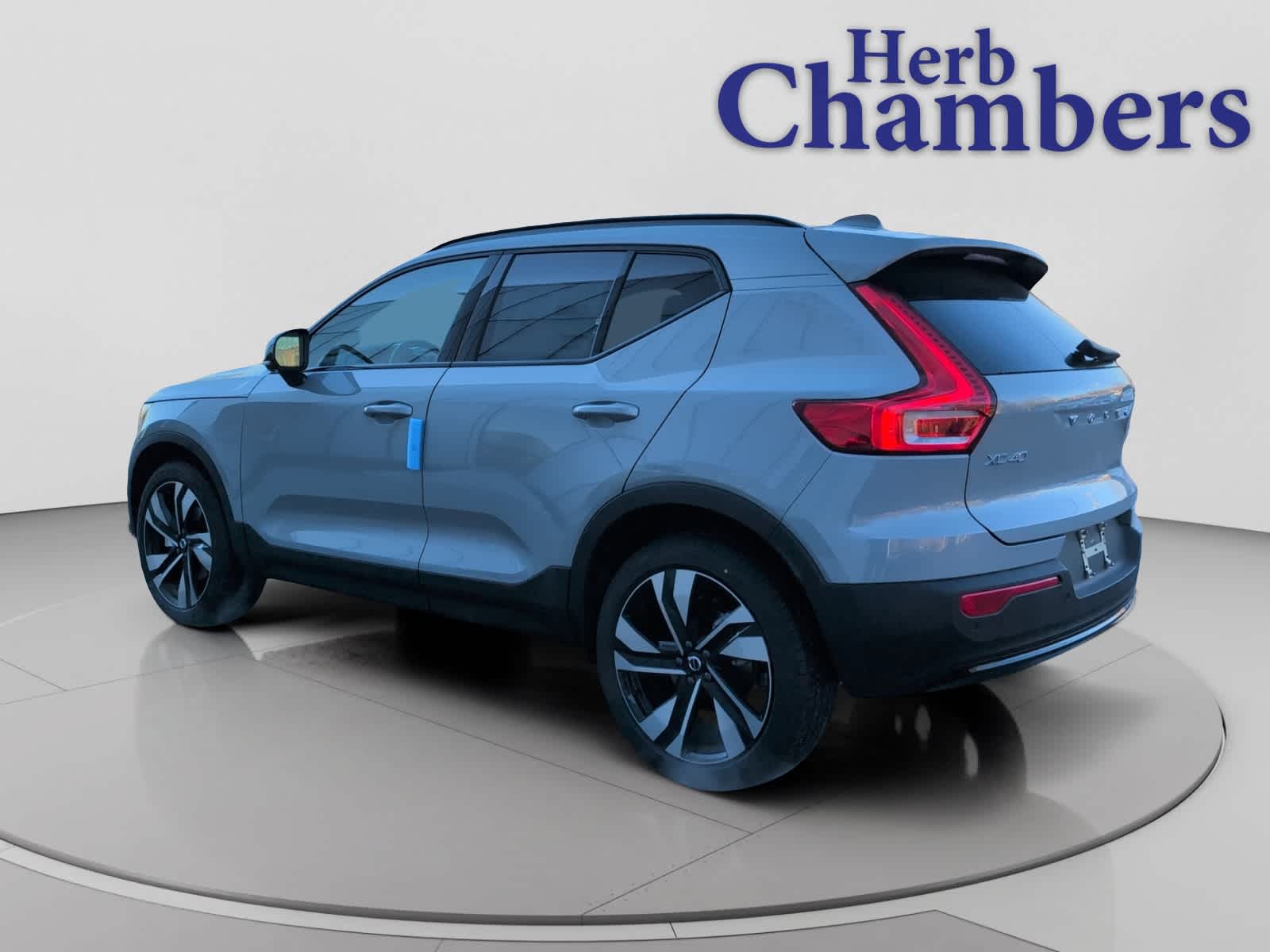 used 2026 Volvo XC40 car, priced at $53,525