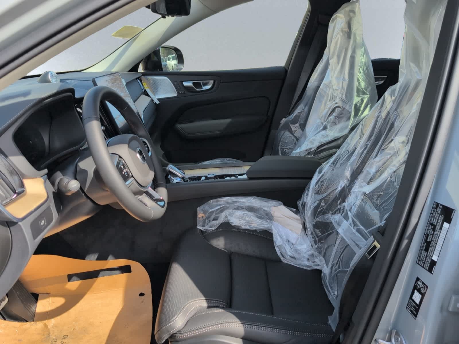 new 2026 Volvo XC60 car, priced at $70,885