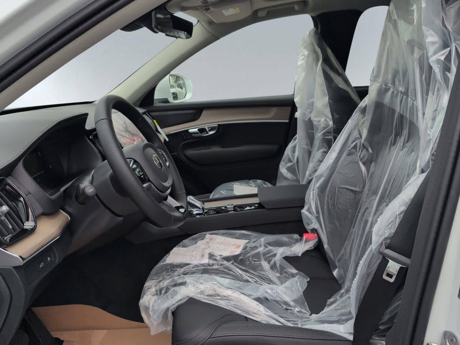 new 2026 Volvo XC90 plug-in hybrid car, priced at $81,955