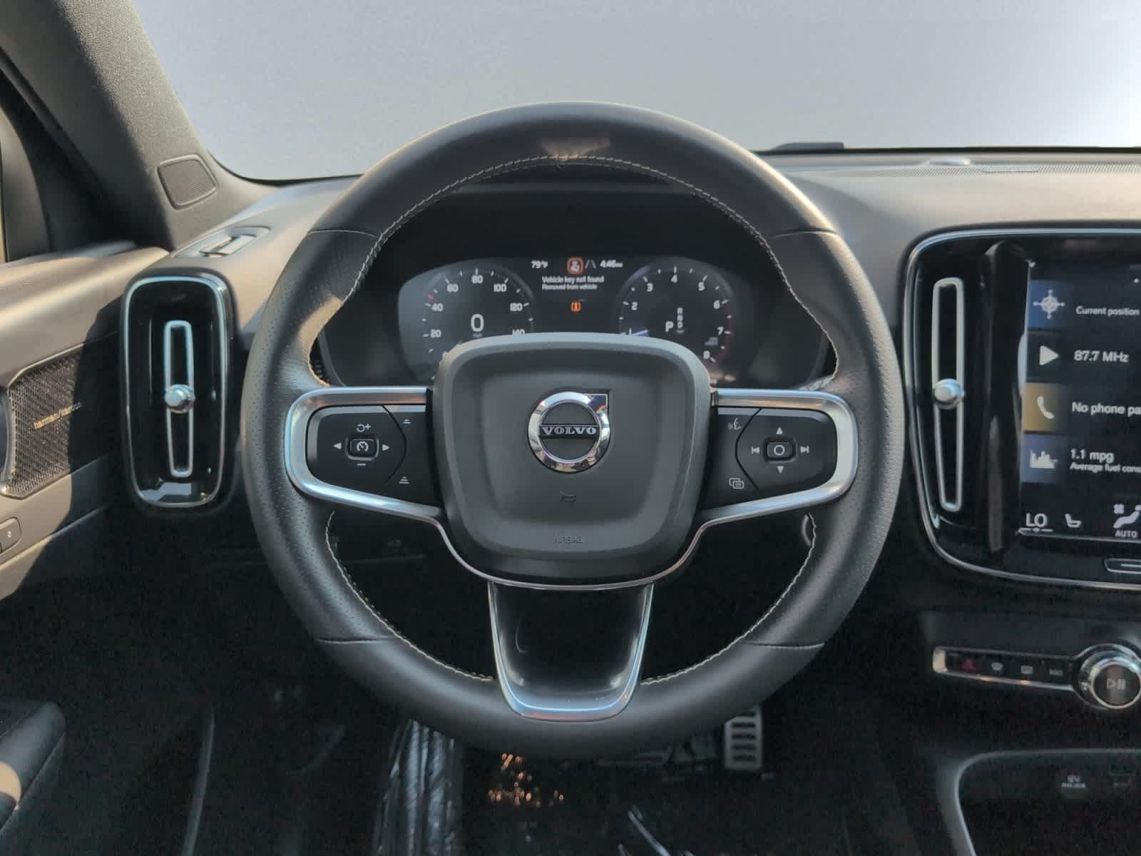 2021 Volvo XC40 17