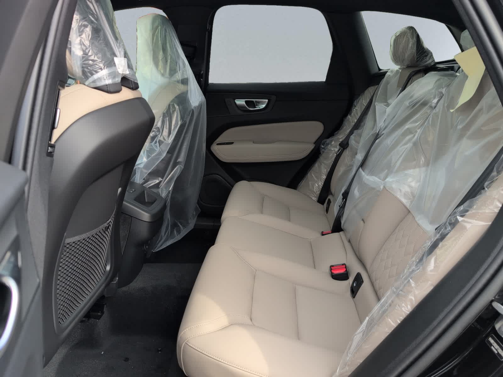 new 2026 Volvo XC60 car, priced at $58,800
