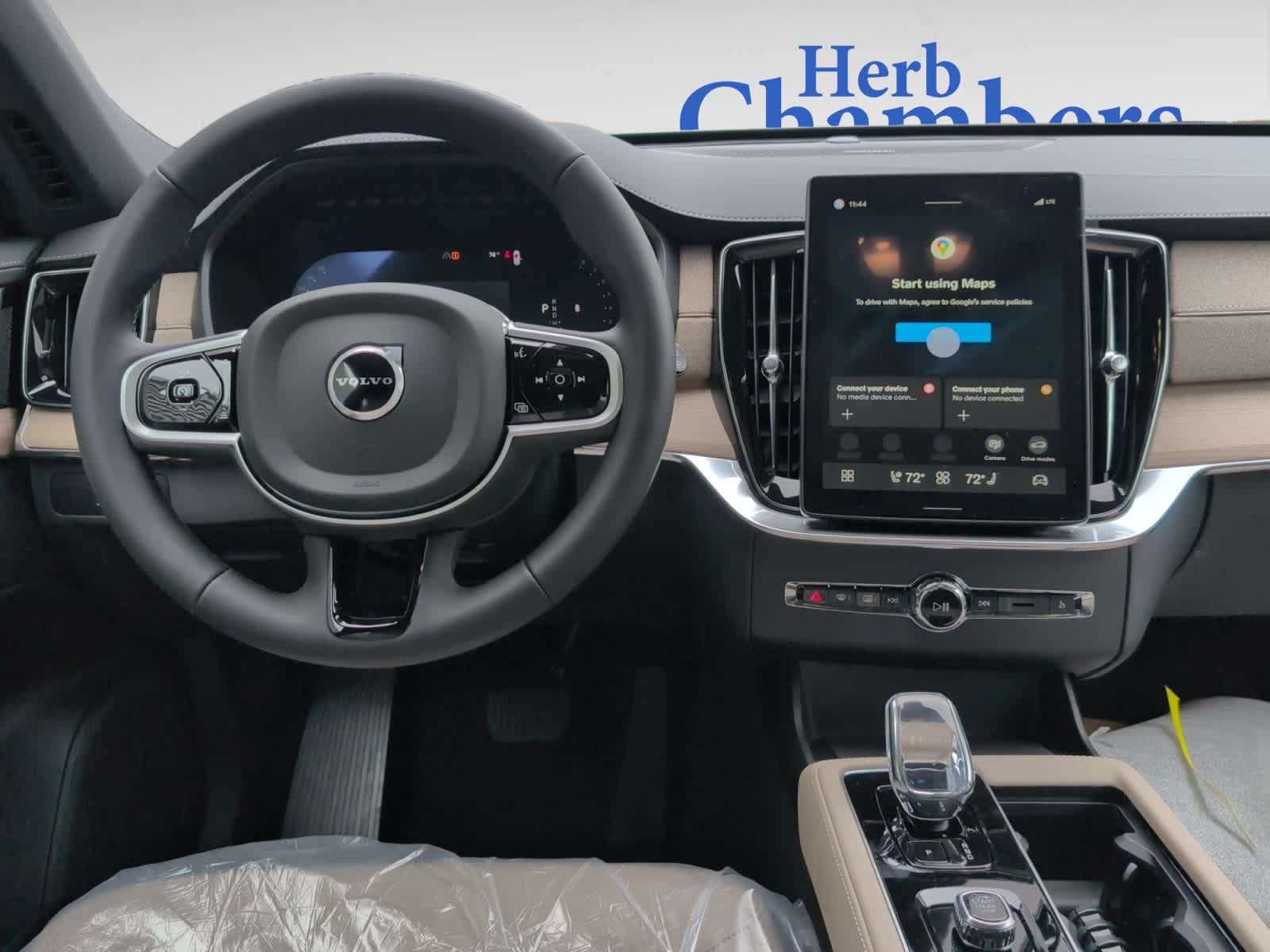 used 2026 Volvo XC90 car, priced at $68,450