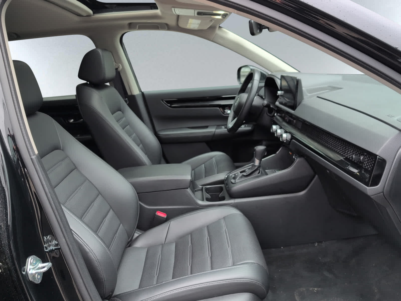 used 2025 Honda CR-V car, priced at $33,998