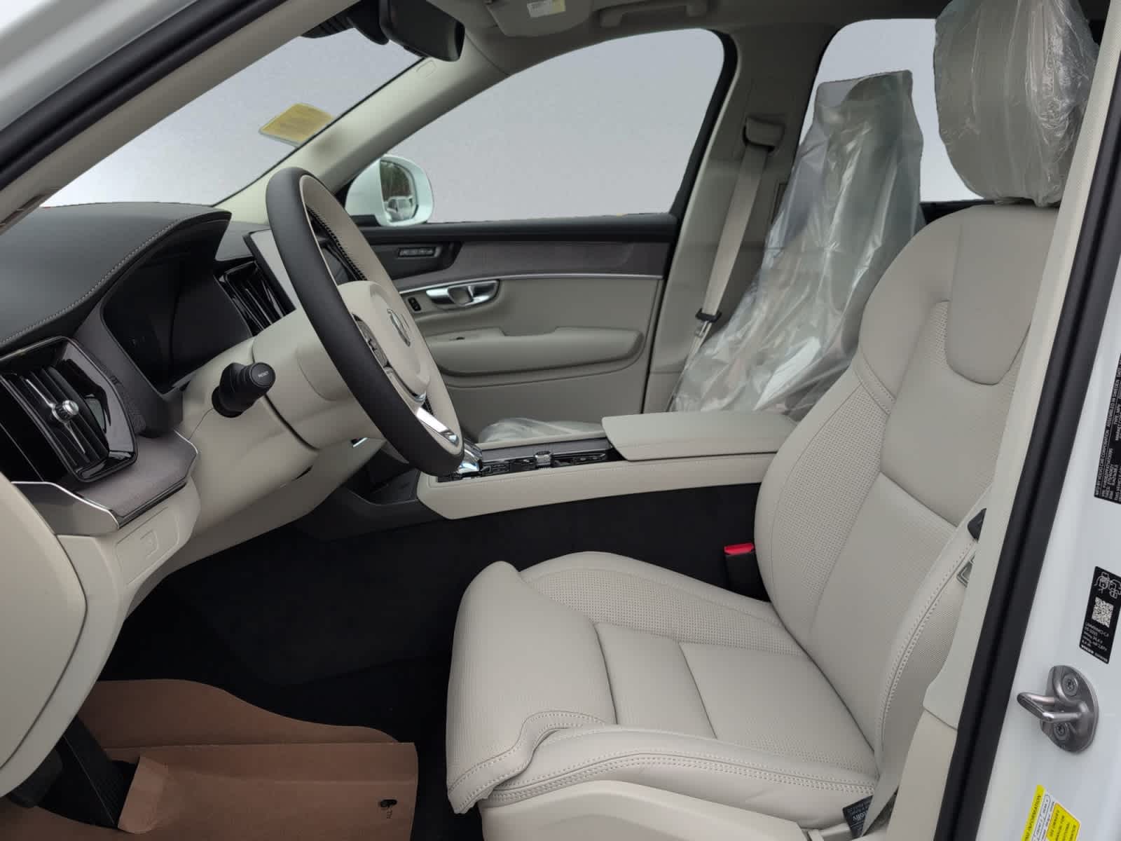 new 2026 Volvo XC90 car, priced at $75,155
