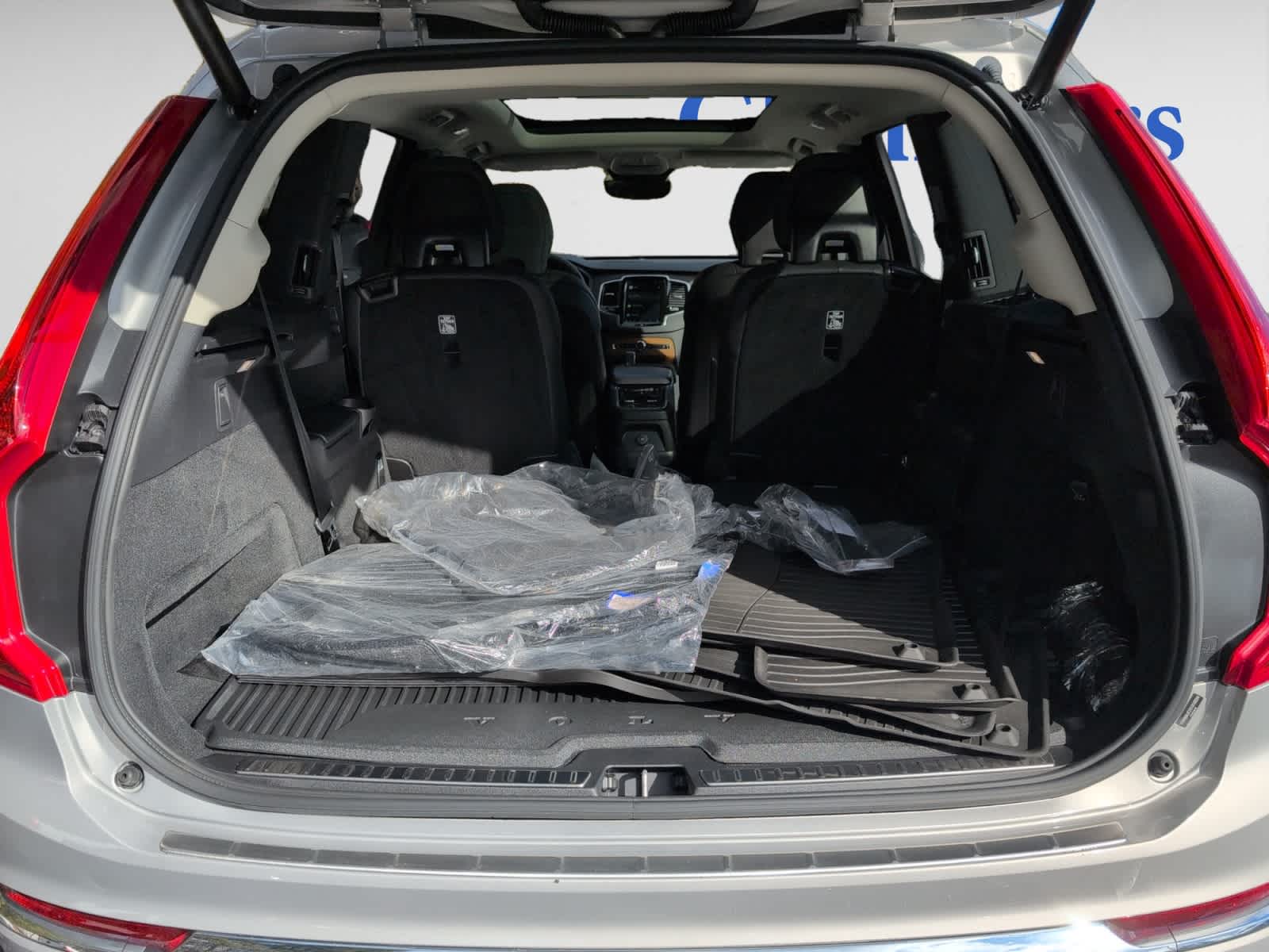 used 2025 Volvo XC90 plug-in hybrid car, priced at $78,455