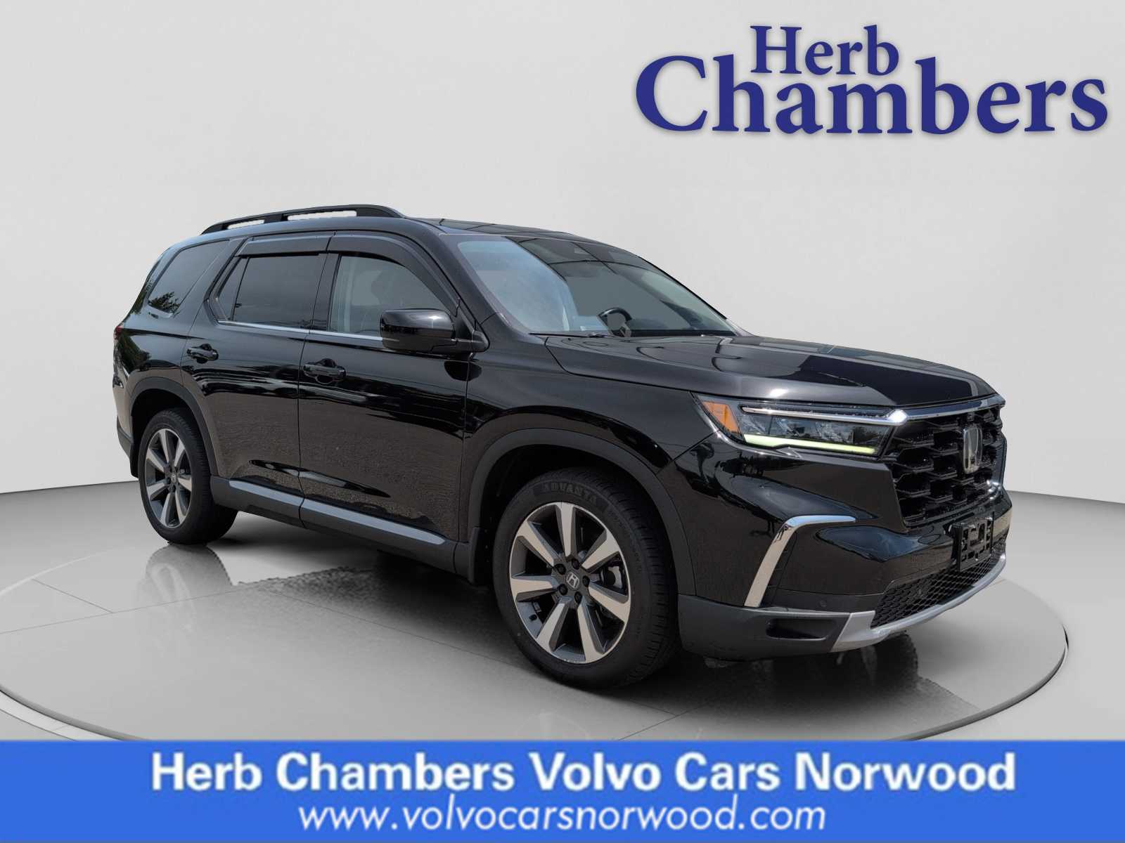 2025 Honda Pilot Elite AWD's photo