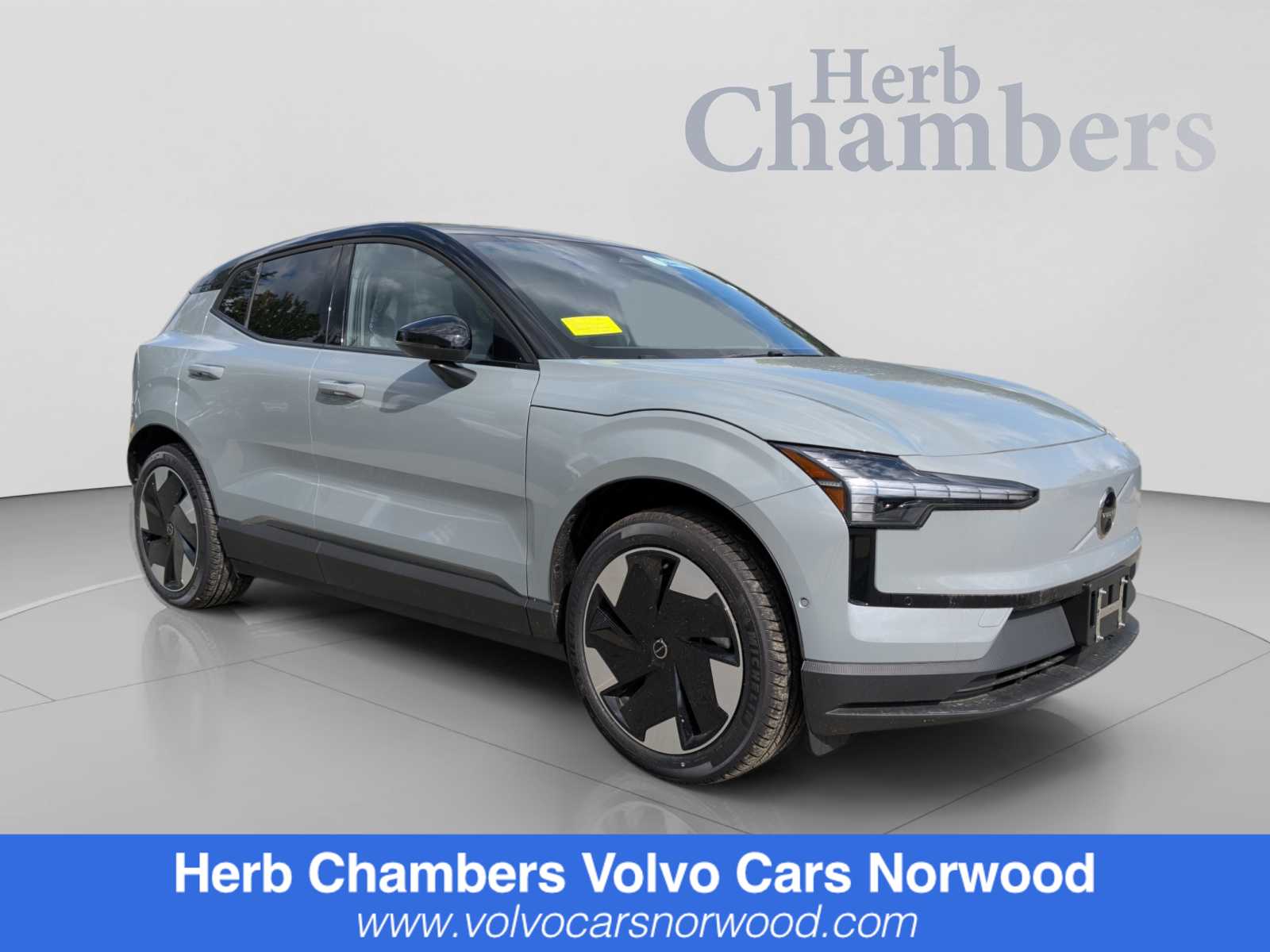 New 2026 Volvo EX30 Twin Motor Ultra SUV