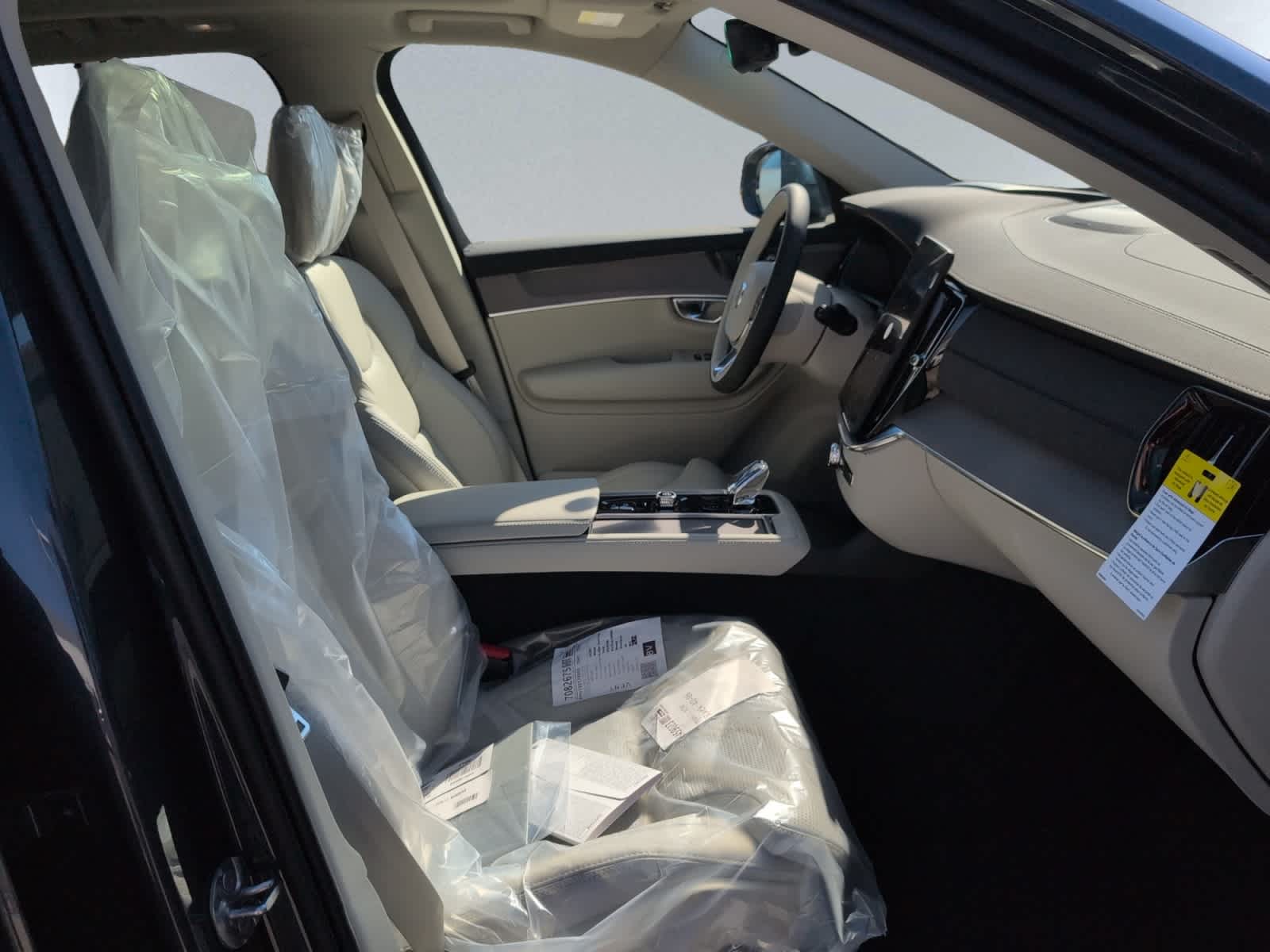 new 2026 Volvo XC90 car, priced at $75,155