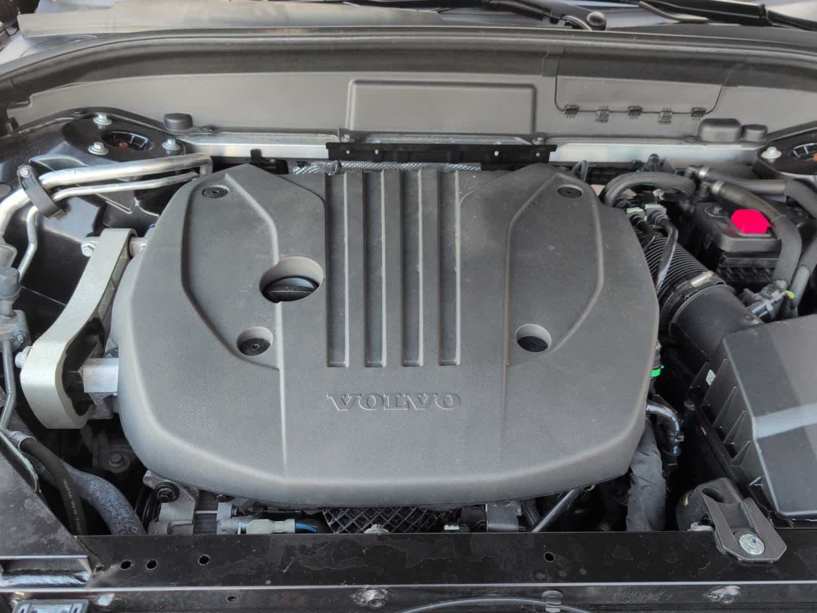 used 2023 Volvo XC60 car, priced at $29,998