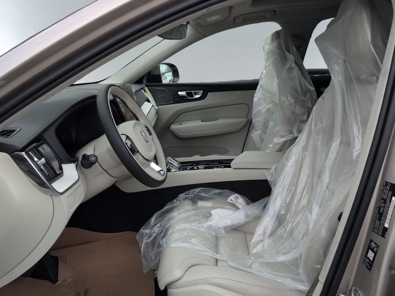 new 2026 Volvo XC60 car, priced at $63,870