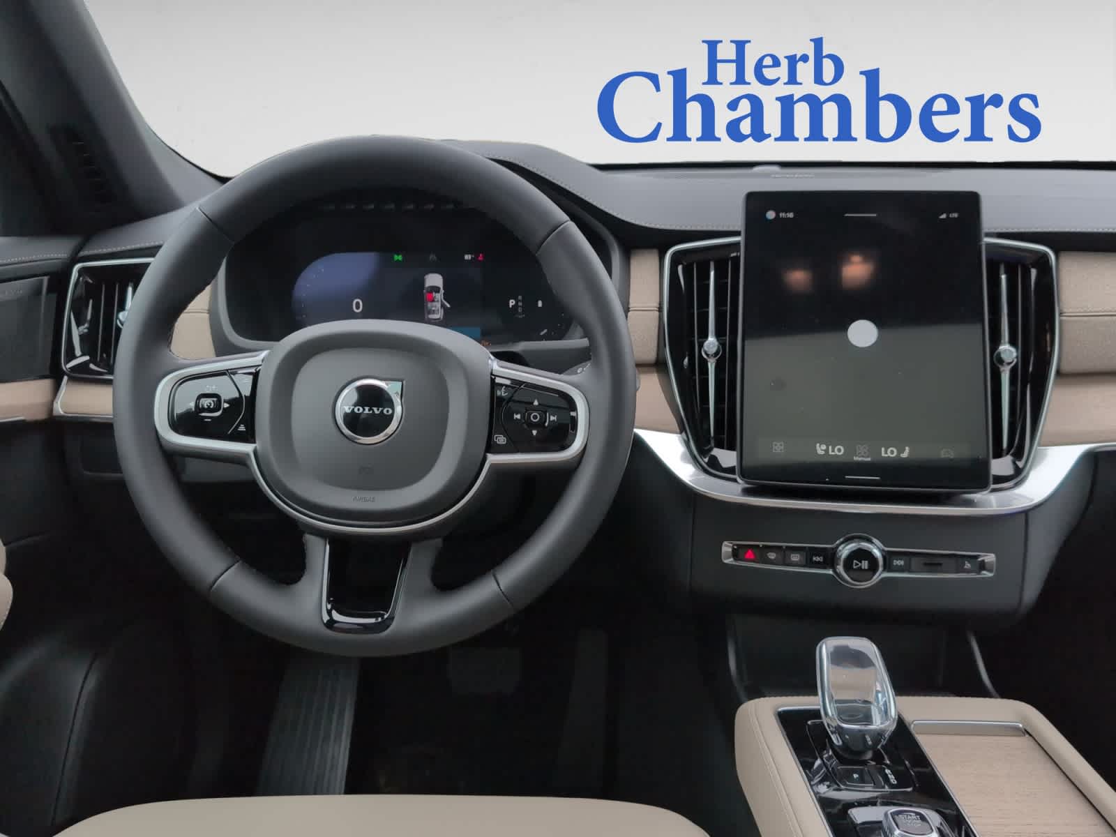 used 2026 Volvo XC90 car, priced at $71,825