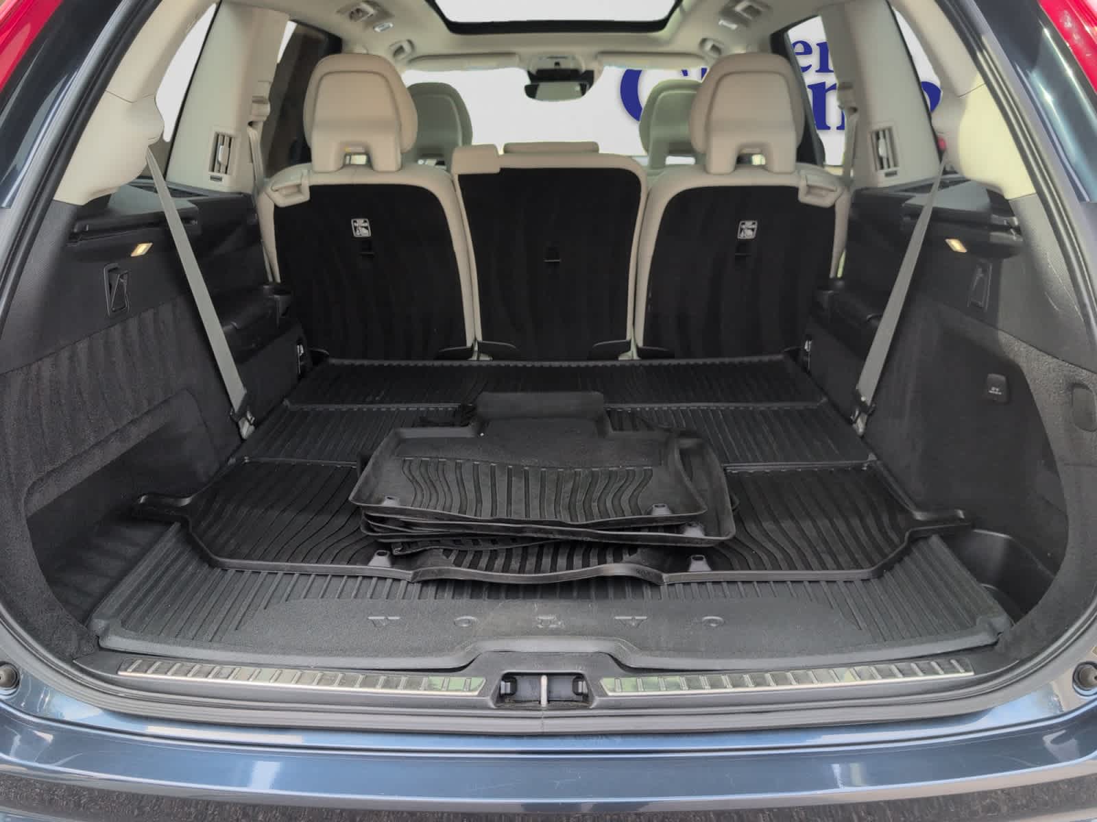 used 2021 Volvo XC90 car, priced at $25,998