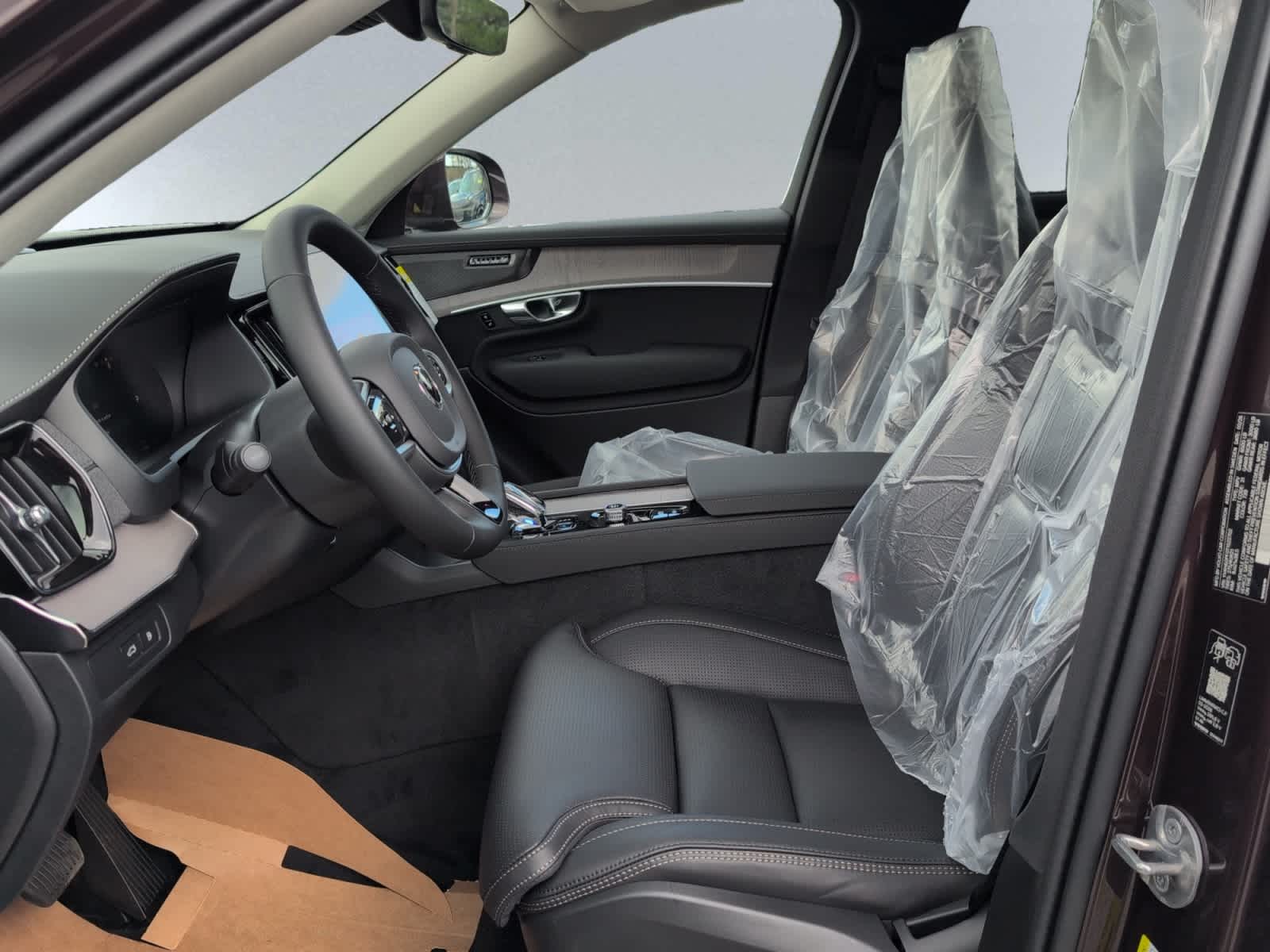 new 2026 Volvo XC90 plug-in hybrid car, priced at $85,705