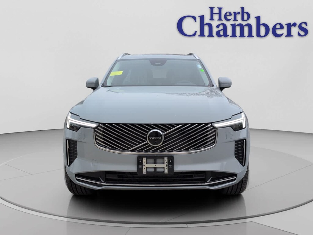 New 2026 Volvo XC90 B6 Plus 7-Seater SUV