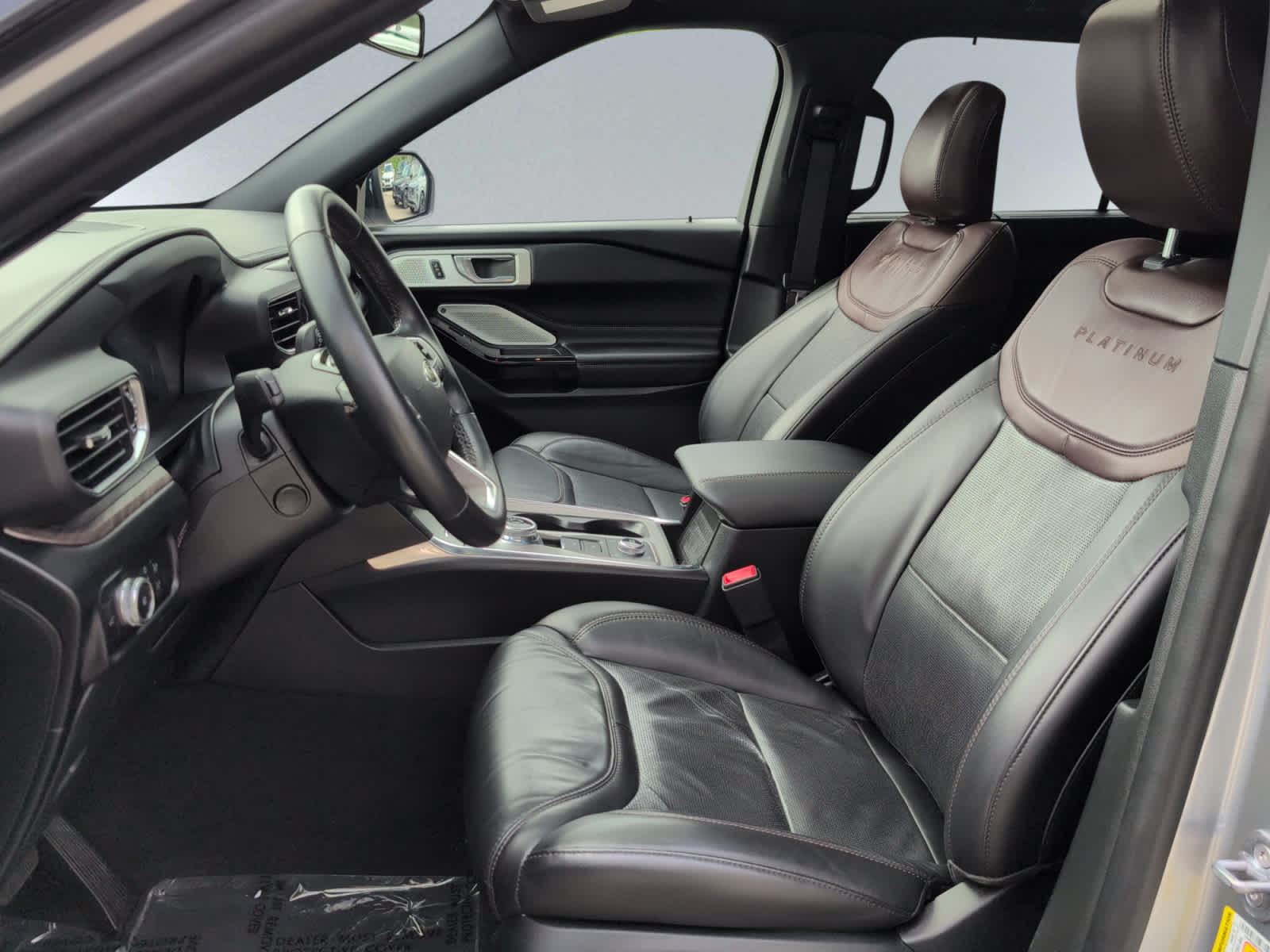 used 2023 Ford Explorer car, priced at $40,998