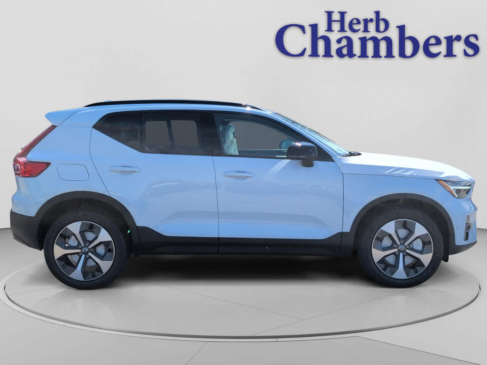 new 2026 Volvo XC40 car, priced at $50,035