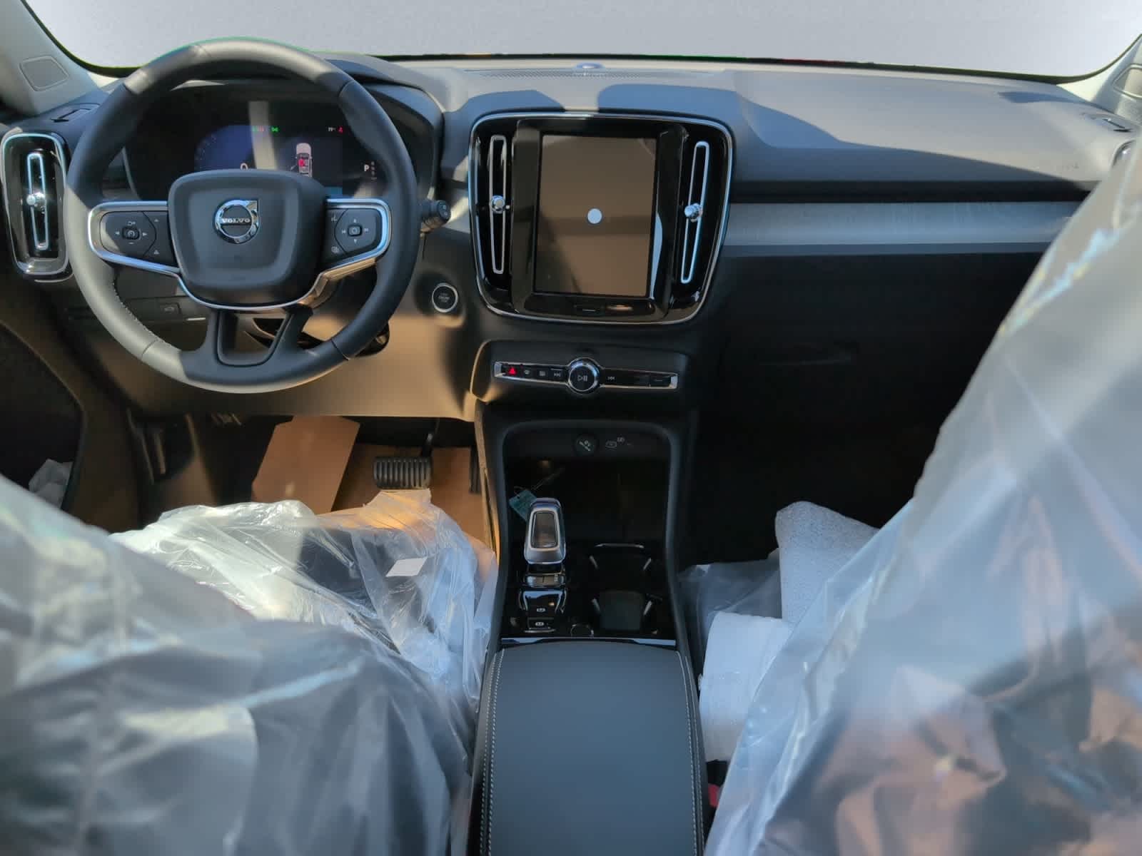 new 2026 Volvo XC40 car, priced at $51,175