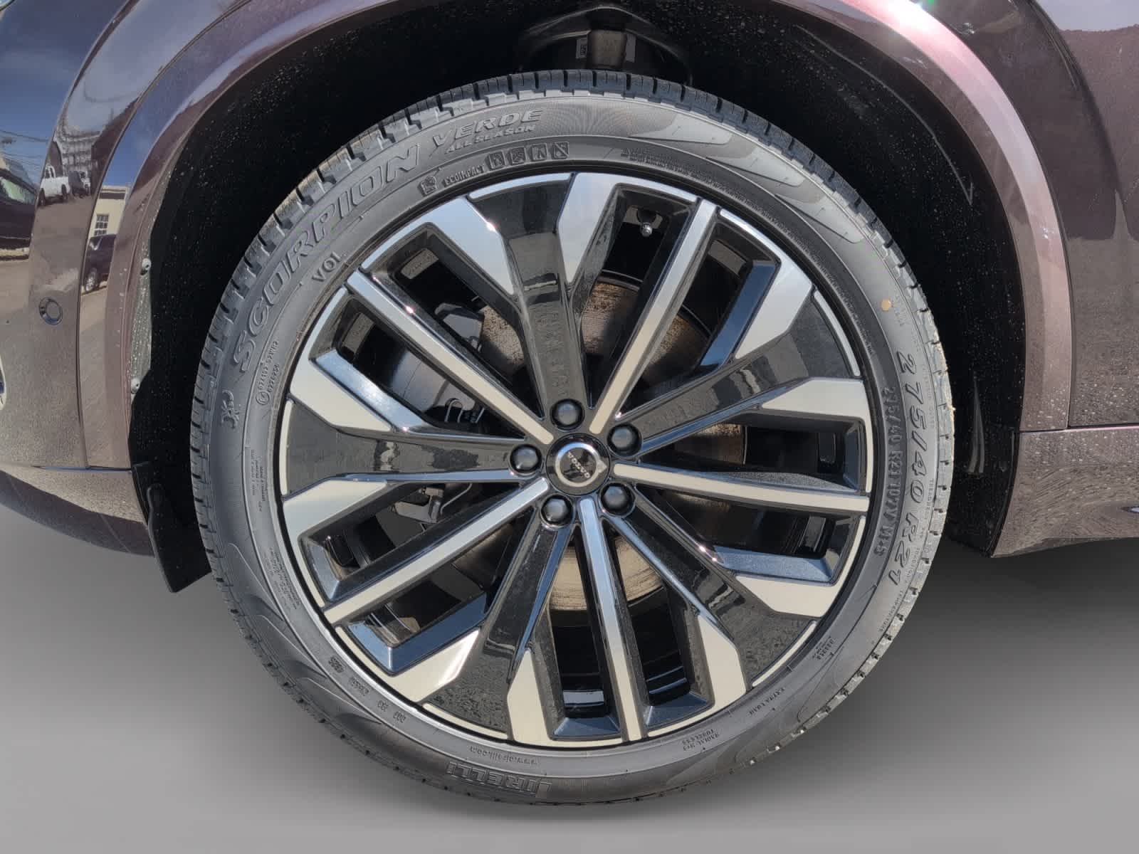 new 2026 Volvo XC90 plug-in hybrid car, priced at $92,200