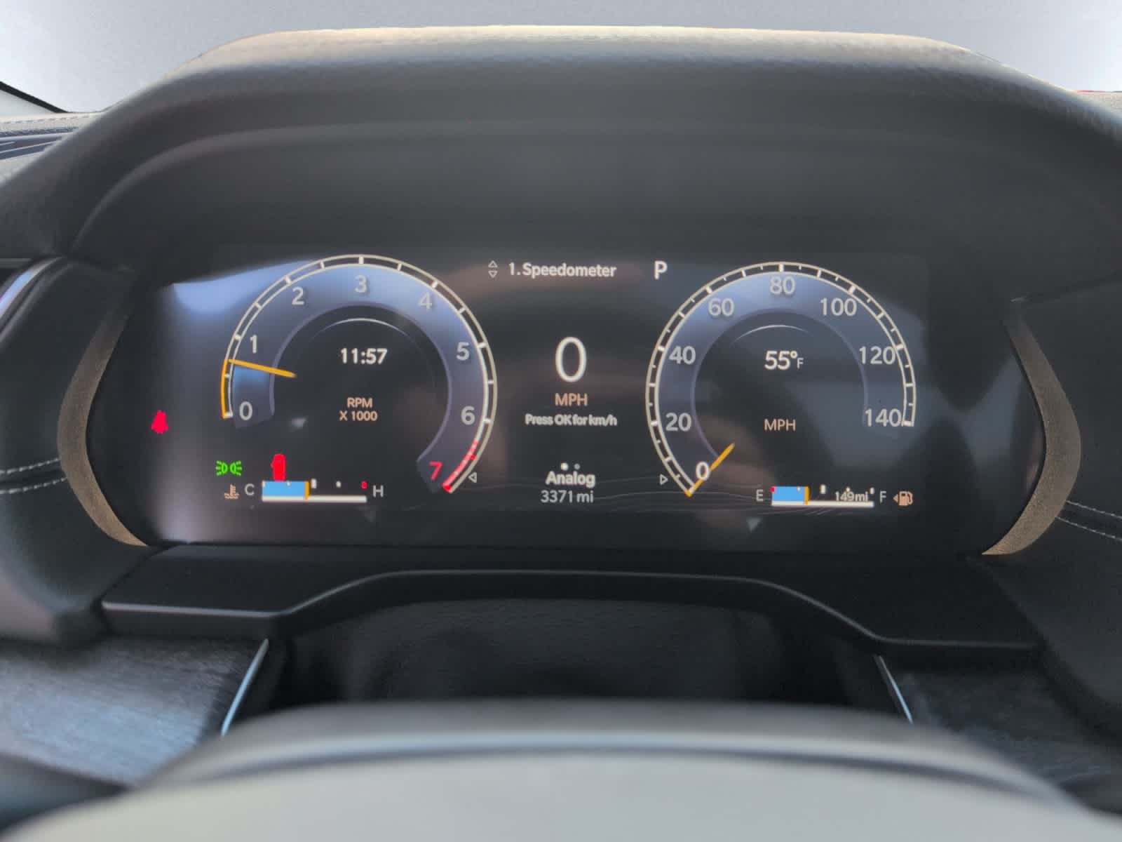 used 2025 Jeep Grand Cherokee car, priced at $38,998