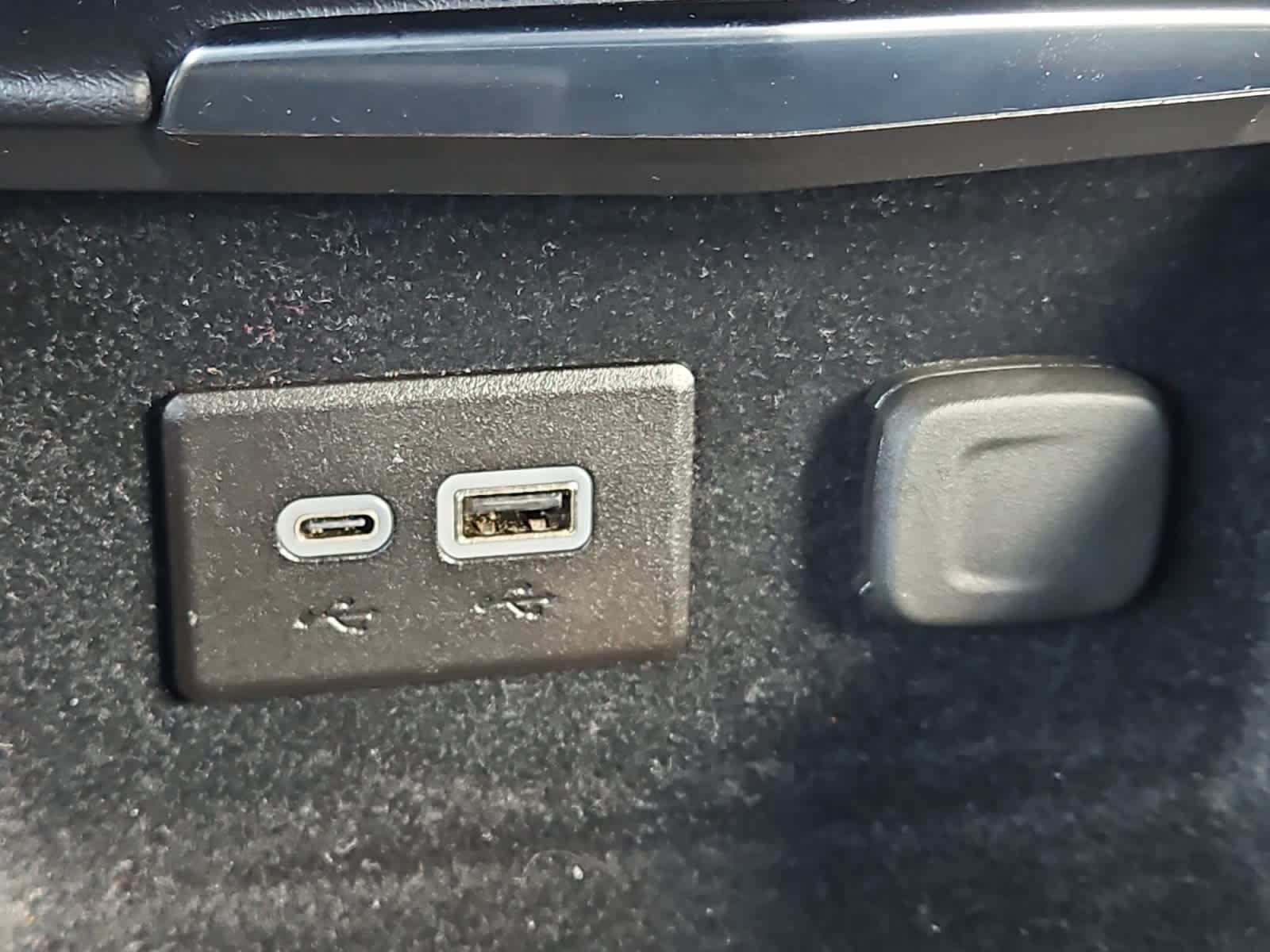 2024 Cadillac XT4 Premium Luxury - Photo 41