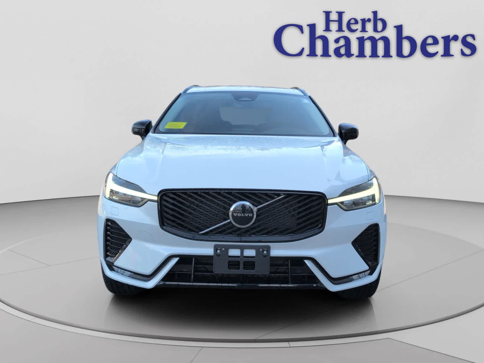new 2026 Volvo XC60 car, priced at $53,890