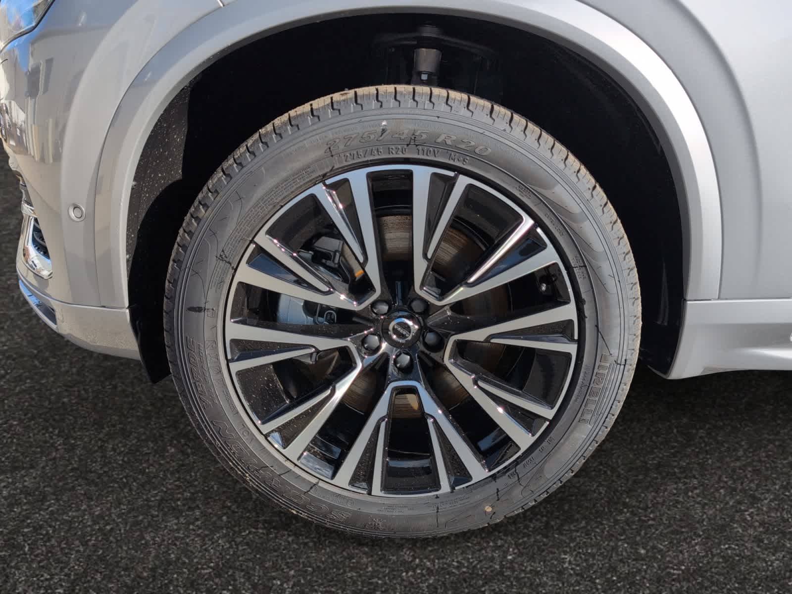 used 2025 Volvo XC90 plug-in hybrid car, priced at $76,875