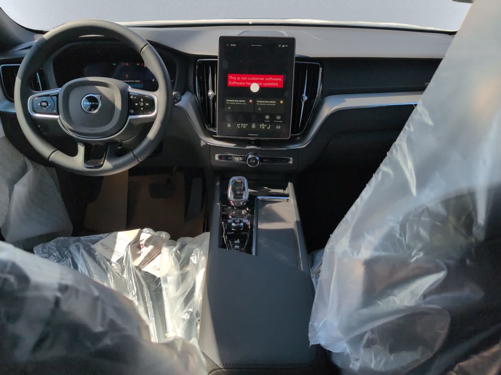 new 2026 Volvo XC60 plug-in hybrid car, priced at $75,470