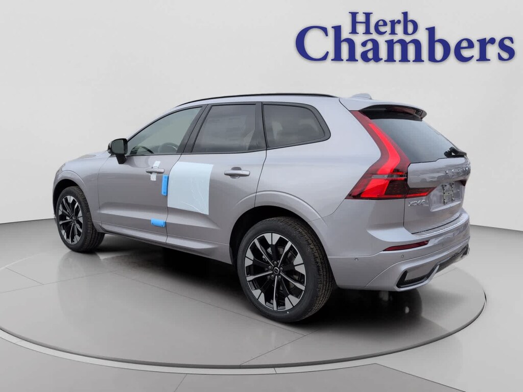 New 2026 Volvo XC60 B5 Plus SUV