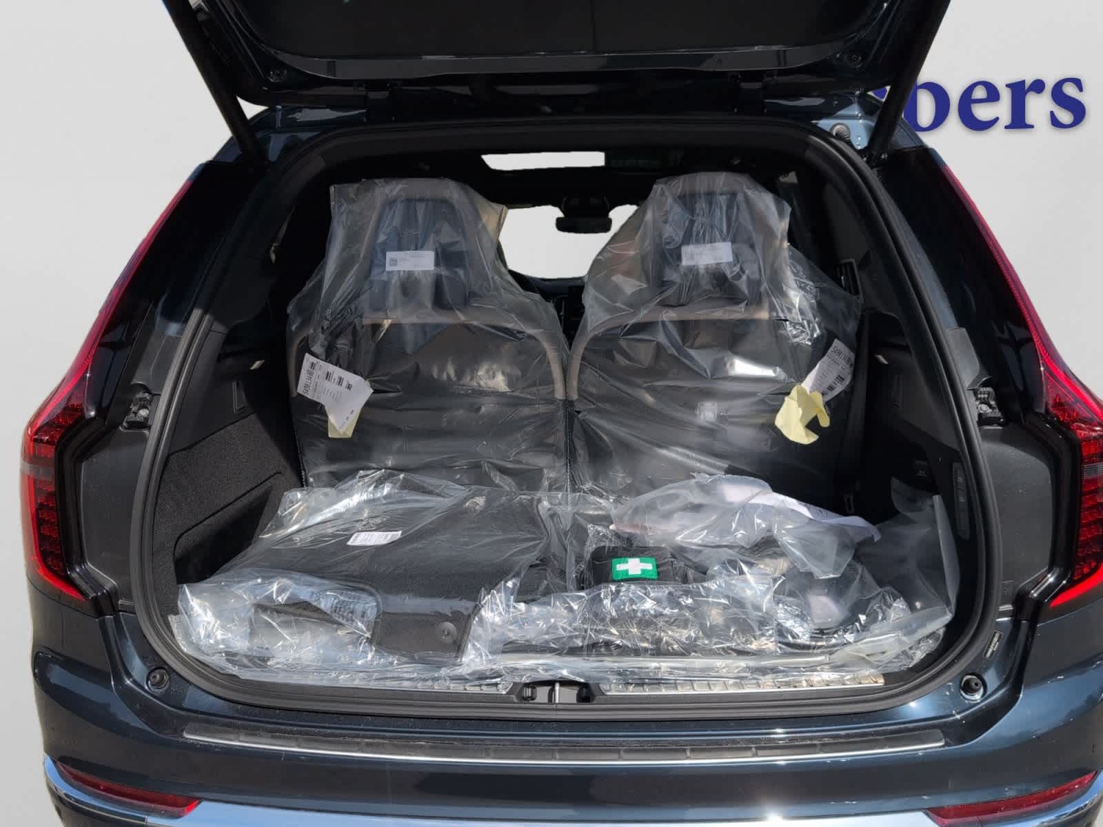 new 2026 Volvo XC90 plug-in hybrid car, priced at $92,625