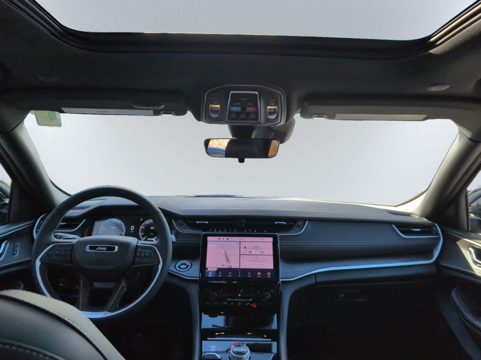 used 2025 Jeep Grand Cherokee car, priced at $38,998