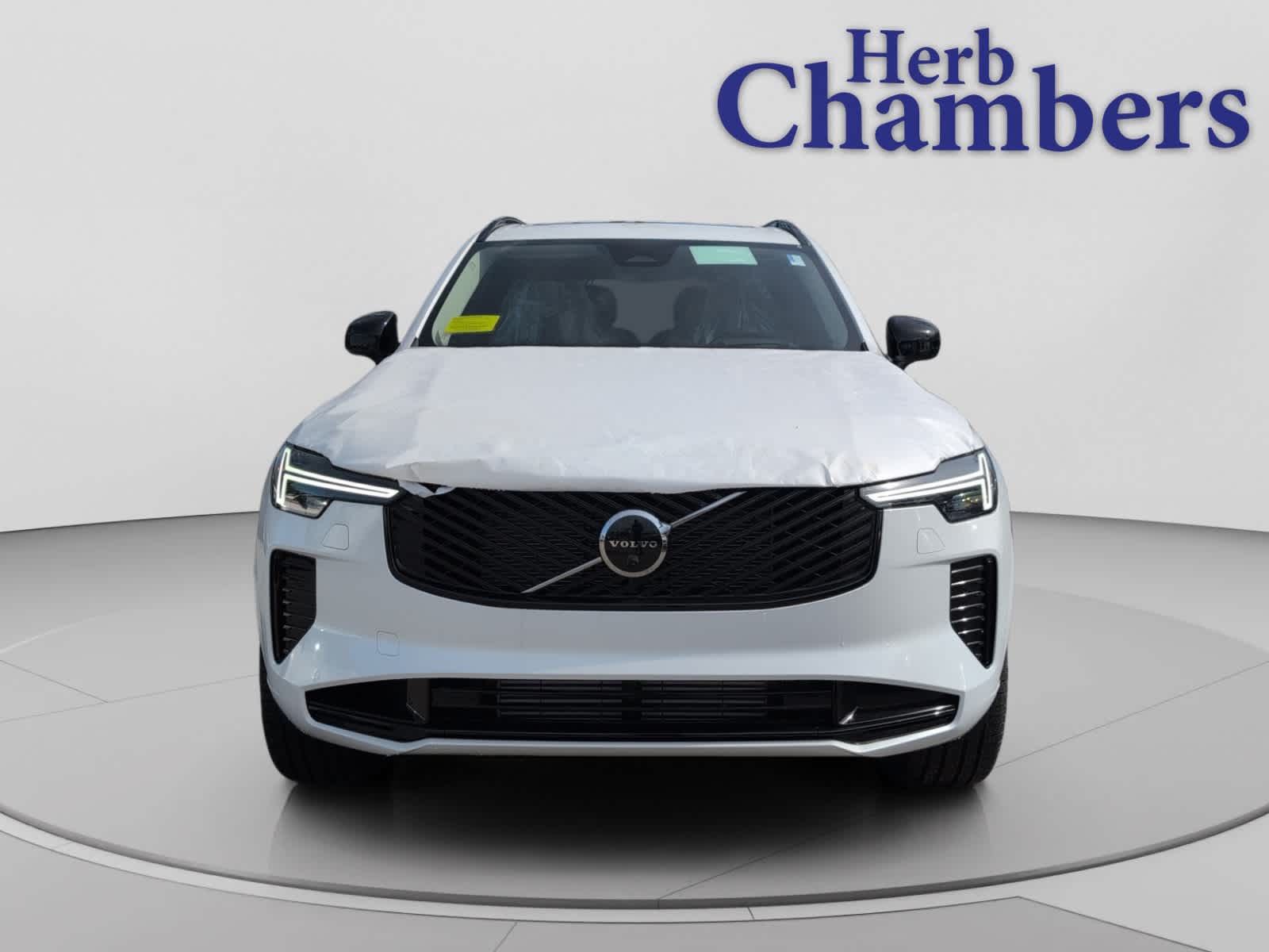 new 2026 Volvo XC90 plug-in hybrid car, priced at $86,205