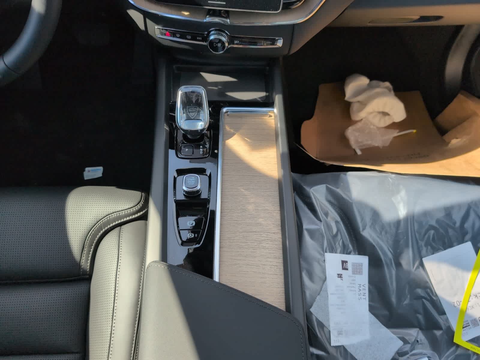 new 2026 Volvo XC60 car, priced at $63,935