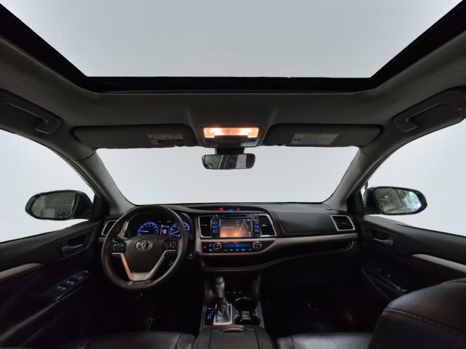 used 2019 Toyota Highlander car, priced at $24,998