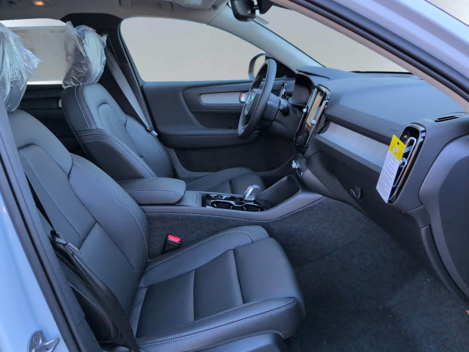 new 2026 Volvo XC40 car, priced at $49,925